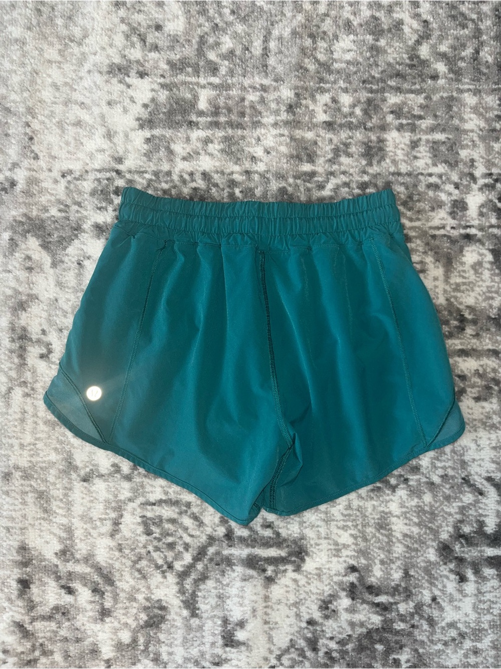 Lululemon Hotty Hot Low Rise Short 4"